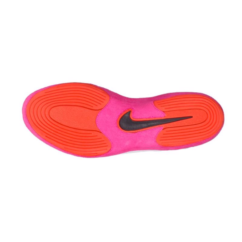 Nike inflict 3 SE papoutsia palis- white